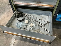 Hoekwerktafel en gereedschapsladenkast - afbeelding 17 van  17