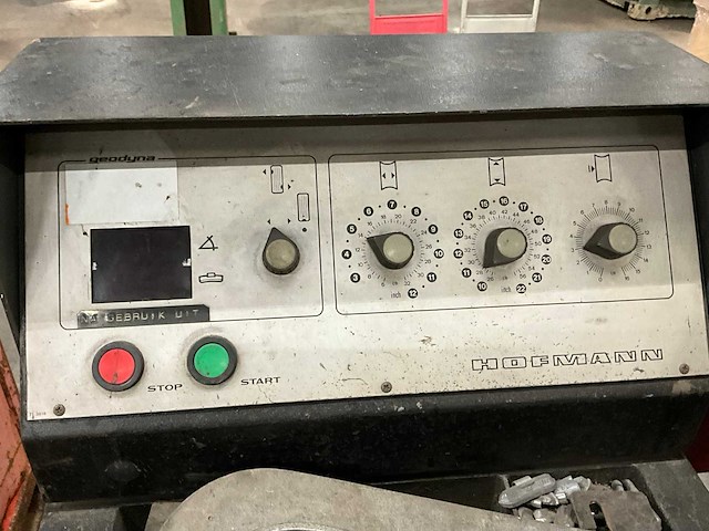 Hofmann geo.24 banden balanceer apparaat - afbeelding 6 van  8