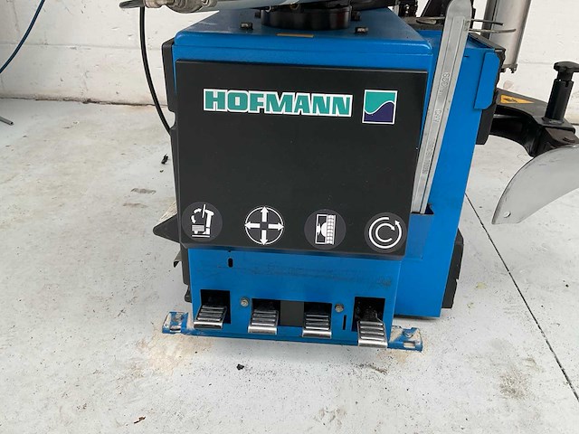 Hofmann geodyna 6300 / monty 3300-24 banden montage- en balanceerapparaat - afbeelding 7 van  7