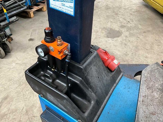 Hofmann monty 2250 banden de-en montageapparaat - afbeelding 5 van  7