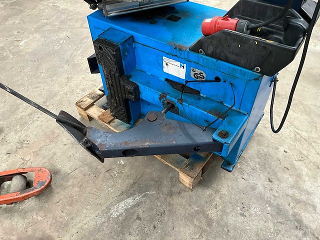 Hofmann monty 2250 banden de-en montageapparaat - afbeelding 7 van  7