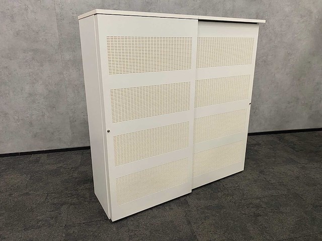 Hoge akoestisch stalen schuifdeurkast - afbeelding 6 van  11