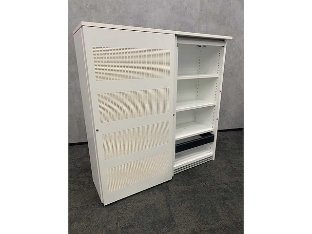 Hoge akoestisch stalen schuifdeurkast - afbeelding 5 van  11