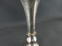 Hoge aluminium?. vaas - afbeelding 3 van  5