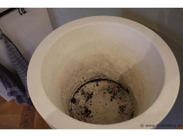 Hoge bloempot/vaas, kunststof - ø 42cm x 100cm (h) - afbeelding 3 van  3