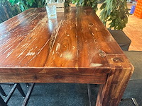 Hoge houten tafel met 4 krukken - afbeelding 2 van  4
