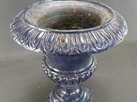Hoge ijzeren louvre vaas (campana) - afbeelding 3 van  5