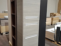 Hoge kast grijs eiken - afbeelding 1 van  6