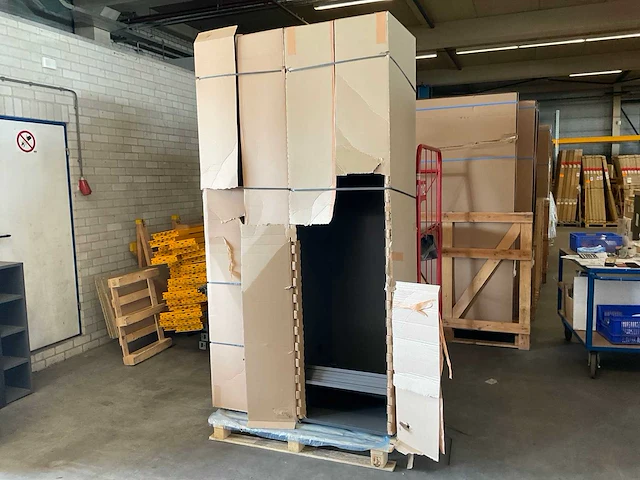 Hoge keukenkasten - afbeelding 1 van  5