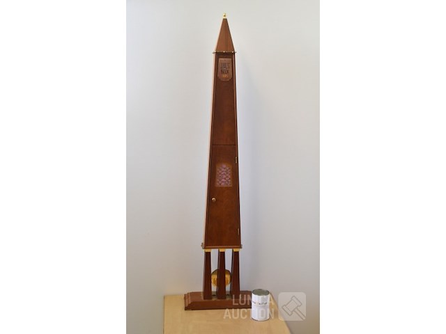 Hoge klok paes - afbeelding 2 van  10