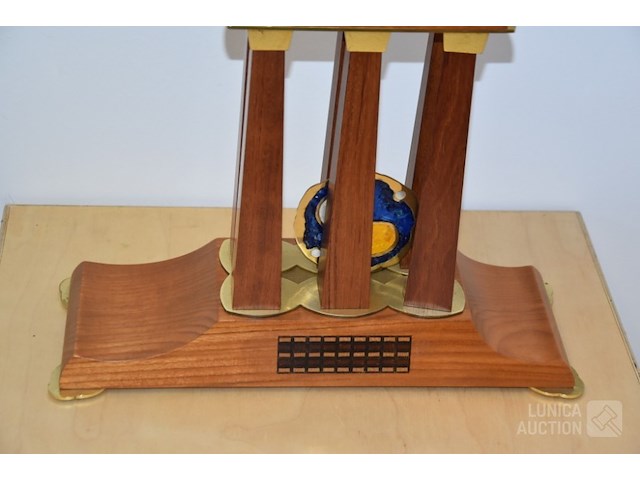 Hoge klok paes - afbeelding 6 van  11