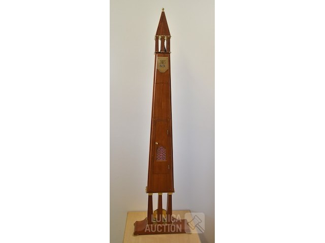 Hoge klok paes - afbeelding 9 van  11