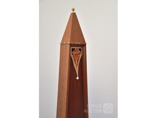 Hoge klok paes - afbeelding 4 van  8