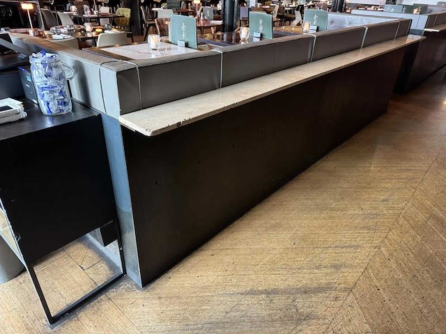 Hoge metalen industriële restaurantbank - afbeelding 13 van  13