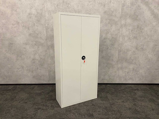 Hoge stalen 2-deurskast met sleutel - afbeelding 5 van  9