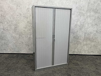 Hoge stalen roldeurkast - afbeelding 1 van  5