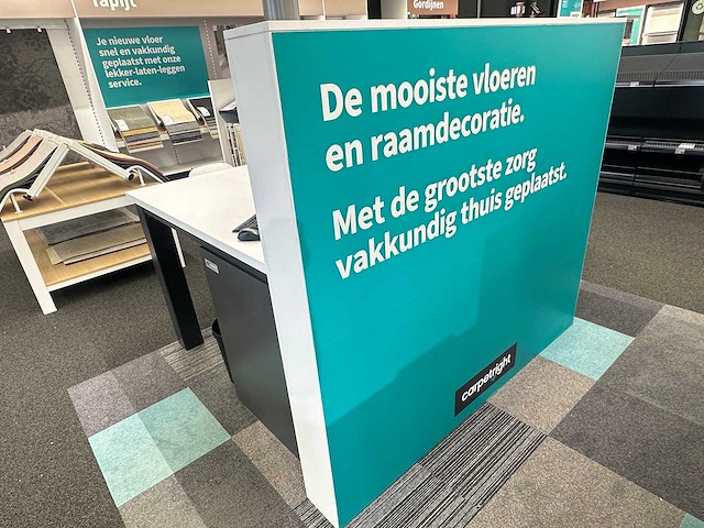 Hoge tafel met scheidingswand - afbeelding 3 van  6