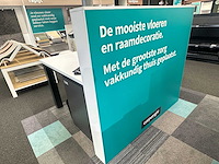 Hoge tafel met scheidingswand - afbeelding 3 van  6