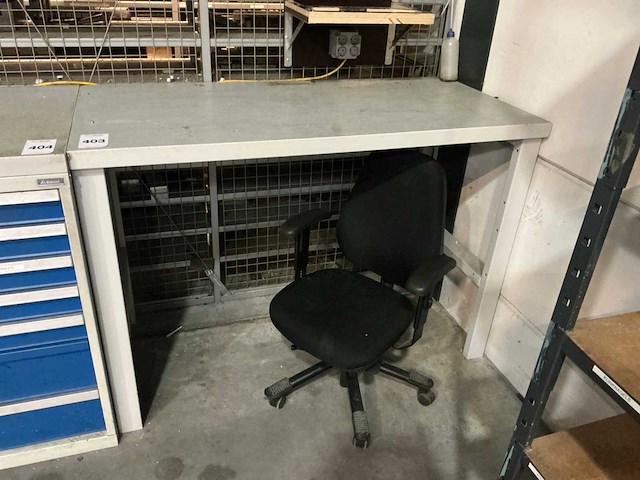 Hoge werktafel met bureaustoel - afbeelding 2 van  5