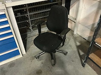 Hoge werktafel met bureaustoel - afbeelding 3 van  5