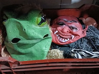 Hoge zwarte hoeden, helmen piraat, cowboy tirol - afbeelding 5 van  17