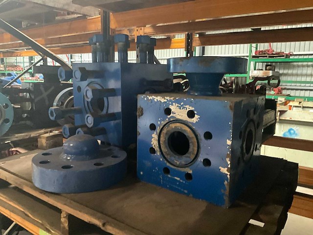 Hogedruk manifold (4x) "mud pump hp block" - afbeelding 6 van  7