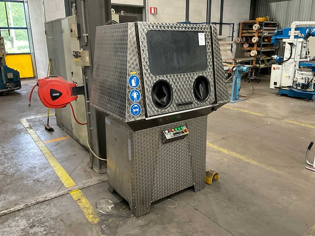 Hogedruk reinigingsmachine - afbeelding 4 van  11