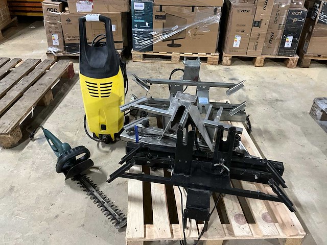 Hogedrukreiniger en fietsdragers - afbeelding 1 van  4