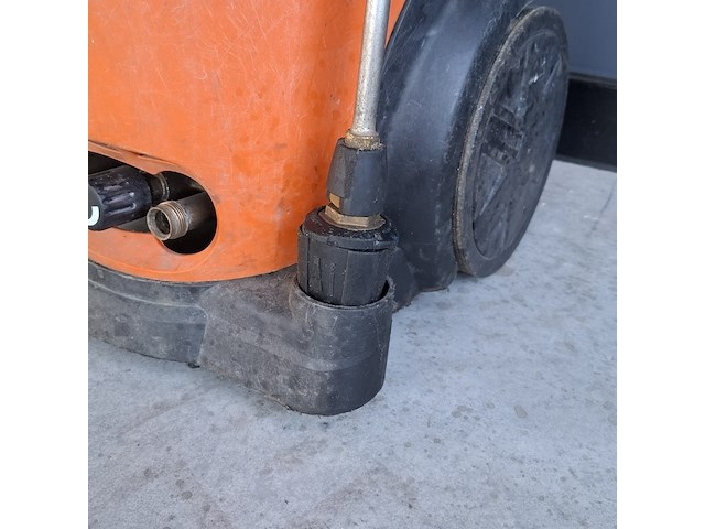 Hogedrukreiniger, kärcher , hd650 , oranje - afbeelding 5 van  9