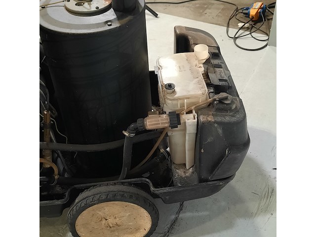 Hogedrukreiniger, kärcher, hds 695 s eco, 2004 - afbeelding 10 van  18