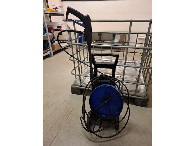 Hogedrukreiniger met slang en ibc container - afbeelding 3 van  7