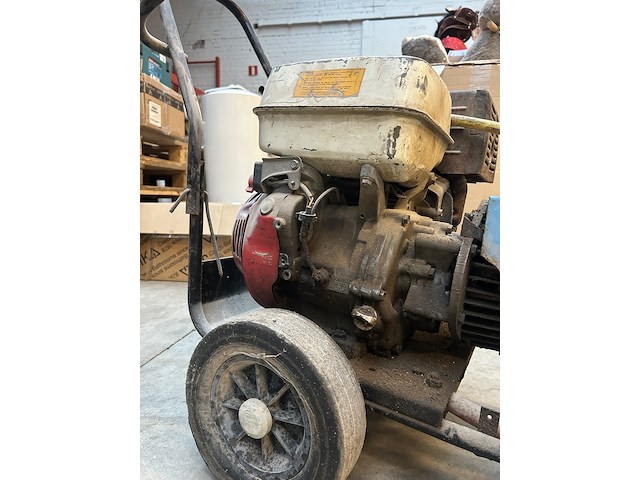 Hogedrukreiniger op benzine - afbeelding 3 van  6