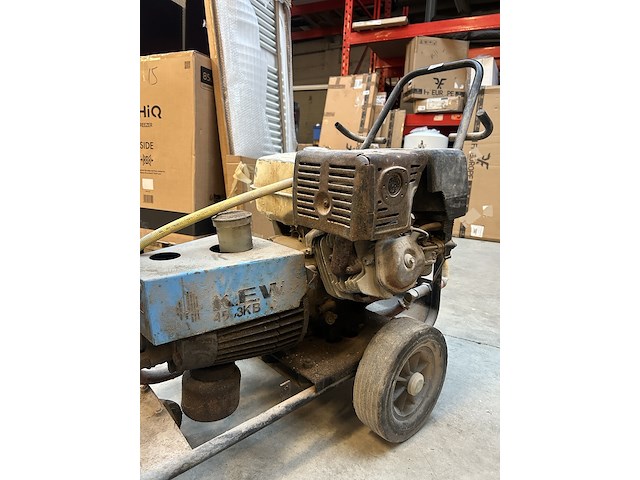 Hogedrukreiniger op benzine - afbeelding 5 van  6