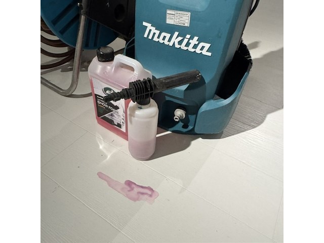 Hogedrukspuit en slanghaspel makita, hw1300 - afbeelding 2 van  4