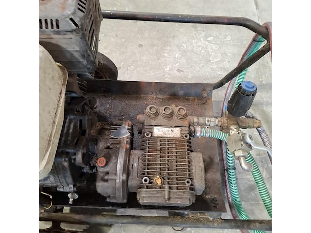 Hogedrukspuit v.v. benzinemotor - afbeelding 7 van  9