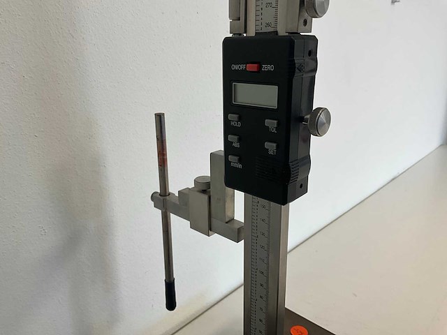Hogetex digitale hoogte schuifmaat met vlakblok - afbeelding 4 van  6