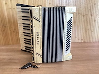 Hohner accordeon met jbl box - afbeelding 1 van  6