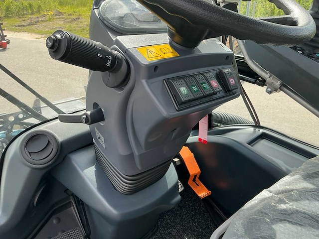 Holder - c55 - werktuigdrager met heatweed sensor 2.0 onkruidstomer - 2025 - afbeelding 29 van  64