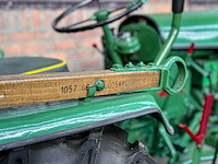 Holder 1955 1-cilinder oldtimer tractor + originele melkwagen, trh-44-x - afbeelding 17 van  48
