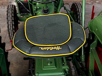 Holder 1955 1-cilinder oldtimer tractor + originele melkwagen, trh-44-x - afbeelding 32 van  48