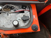 Holder 202 vierwielaangedreven landbouwtractor - afbeelding 25 van  42