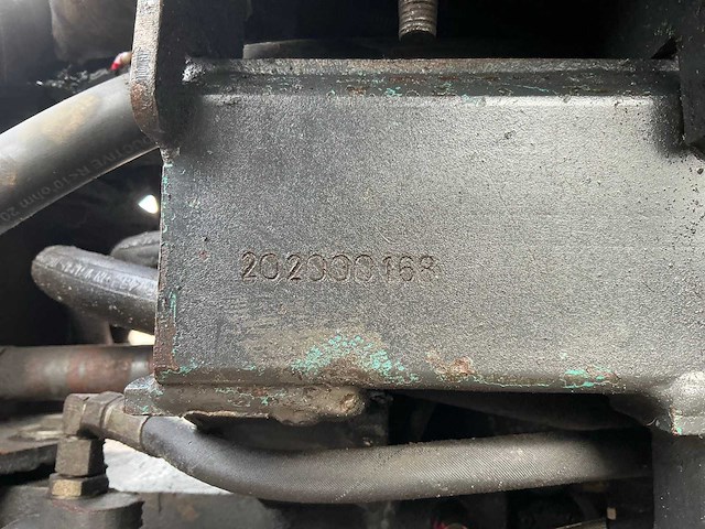 Holder 202 vierwielaangedreven landbouwtractor - afbeelding 37 van  42