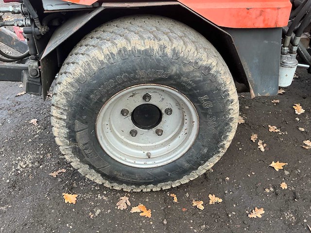 Holder 202 vierwielaangedreven landbouwtractor - afbeelding 3 van  42