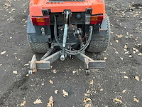 Holder 202 vierwielaangedreven landbouwtractor - afbeelding 8 van  42