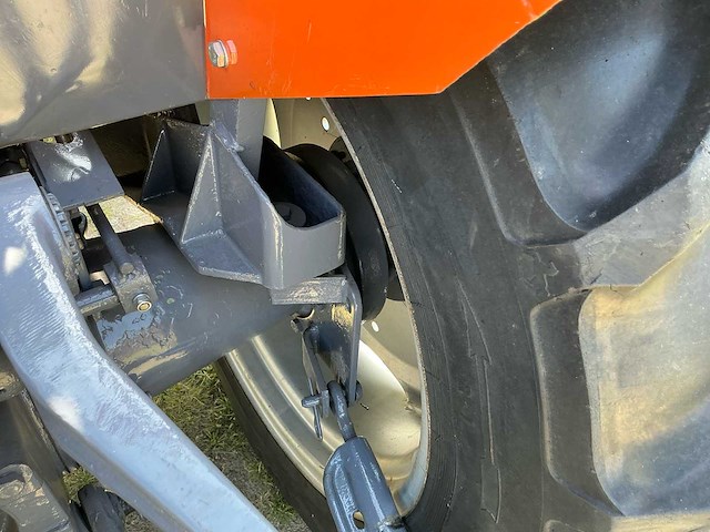 Holder a60 kniktractor 4x4 - afbeelding 16 van  27