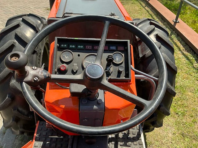 Holder a60 kniktractor 4x4 - afbeelding 4 van  12