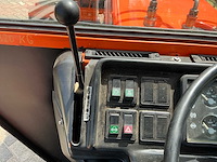 Holder c860 vierwielaangedreven kniktractor - afbeelding 18 van  26