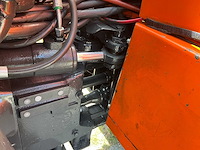 Holder c860 vierwielaangedreven kniktractor - afbeelding 8 van  26