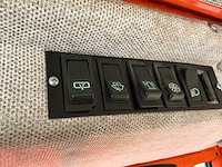 Holder c860 vierwielaangedreven kniktractor - afbeelding 17 van  26