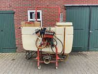 Holder gedragen veldspuit - afbeelding 1 van  17